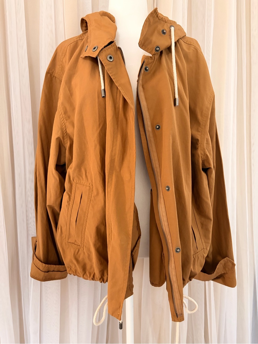 Old Navy Hooded Utility Jacket in Caramel